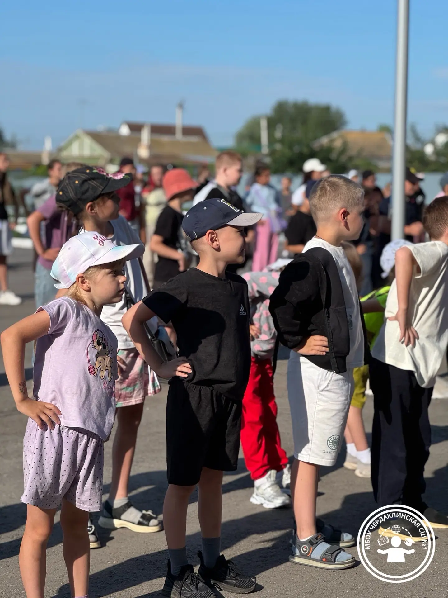 ✨4 день нашей смены✨

💃🏻В первой половине дня наши отряды начали подготовку к фестивалю народов Ро