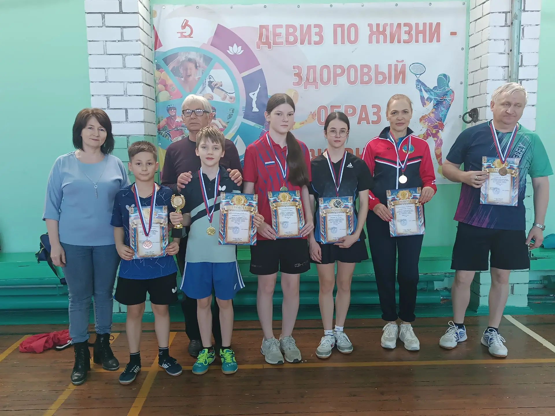 🎉Настольные теннисисты заняли два призовых места на турнире в Апшеронском районе.