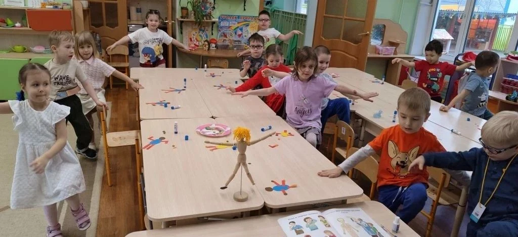 #ДошкольноеОтделение629 |  🧠 Неделя «Я и моё тело»: знакомство с самим собой  На прошлой неделе ребя