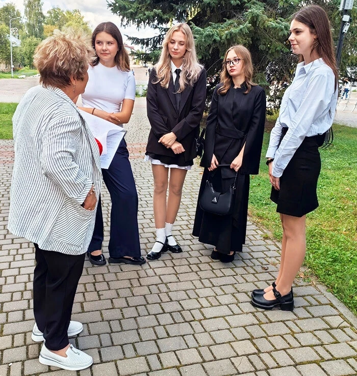 📚🏃Первый день осени в городе прошел необычно: улицы Петушков превратились в площадку ...
