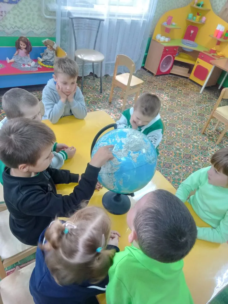 В нашем детском саду прошло занятие посвящённое "Дню реки Дон",на нем дети узнали,что Д...
