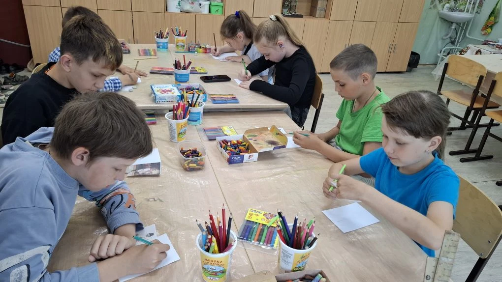 День Искусства, именно так назывался следующий день летнего лагеря🎨🖼🎭