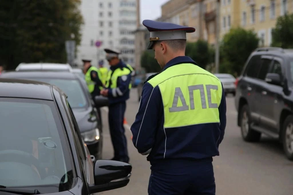 🚔Сотрудники Госавтоинспекции Кировской области информируют участников дорожного движен...