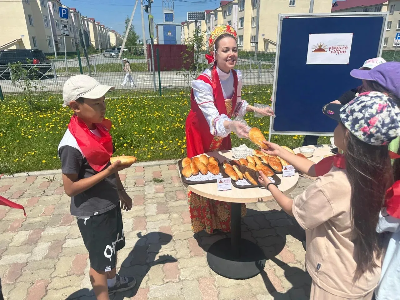🥞 Наша кулинарная гордость: участие во Всероссийском фестивале русской кухни! 
Международный день з