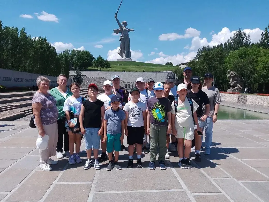 🌄Незабываемая поездка в город – герой Волгоград

🚐Учащиеся и родители начальной школы,под руководс