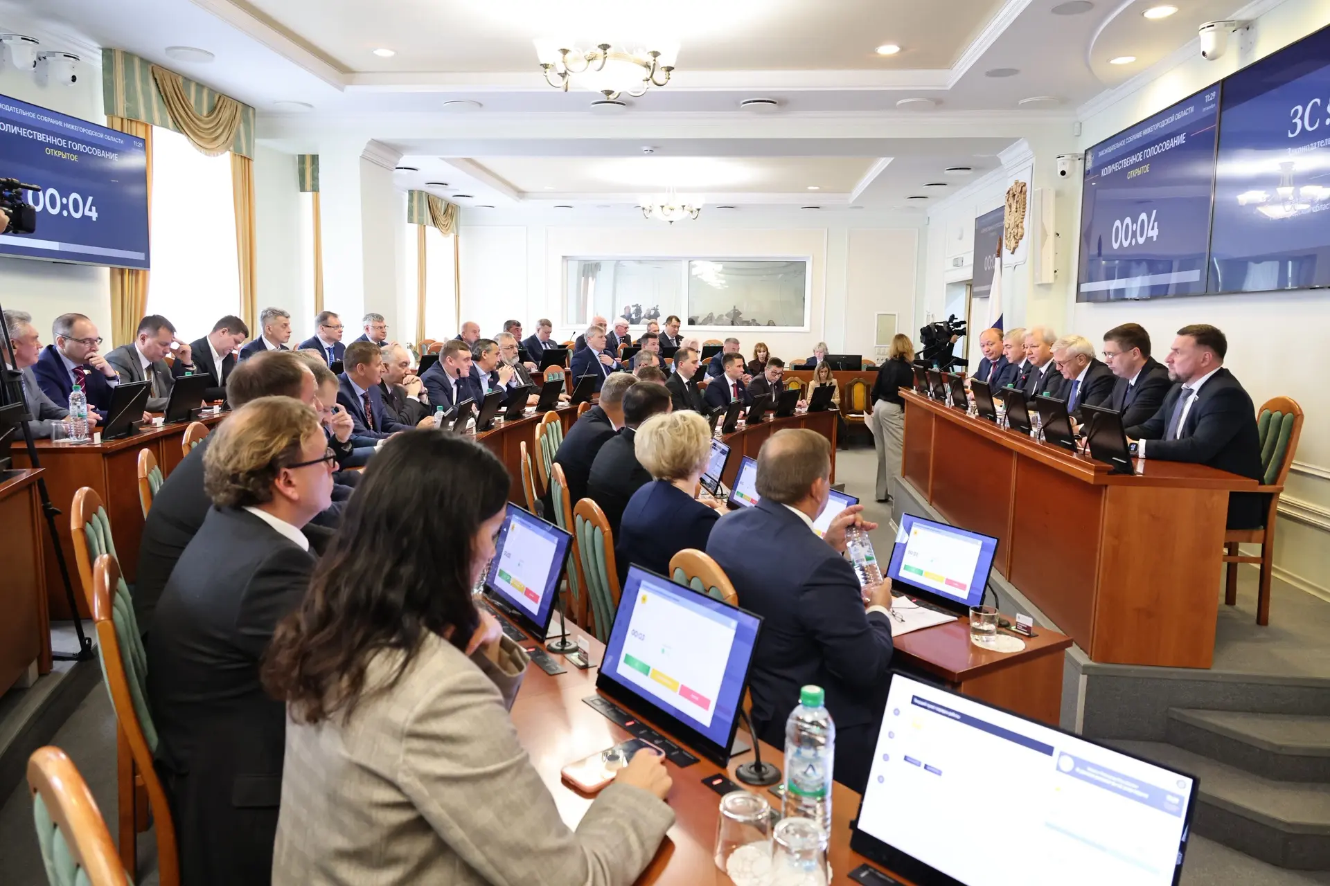 Сегодня депутаты ЗакСобрания завершили формирование профильных комитетов. Напомню, их в...