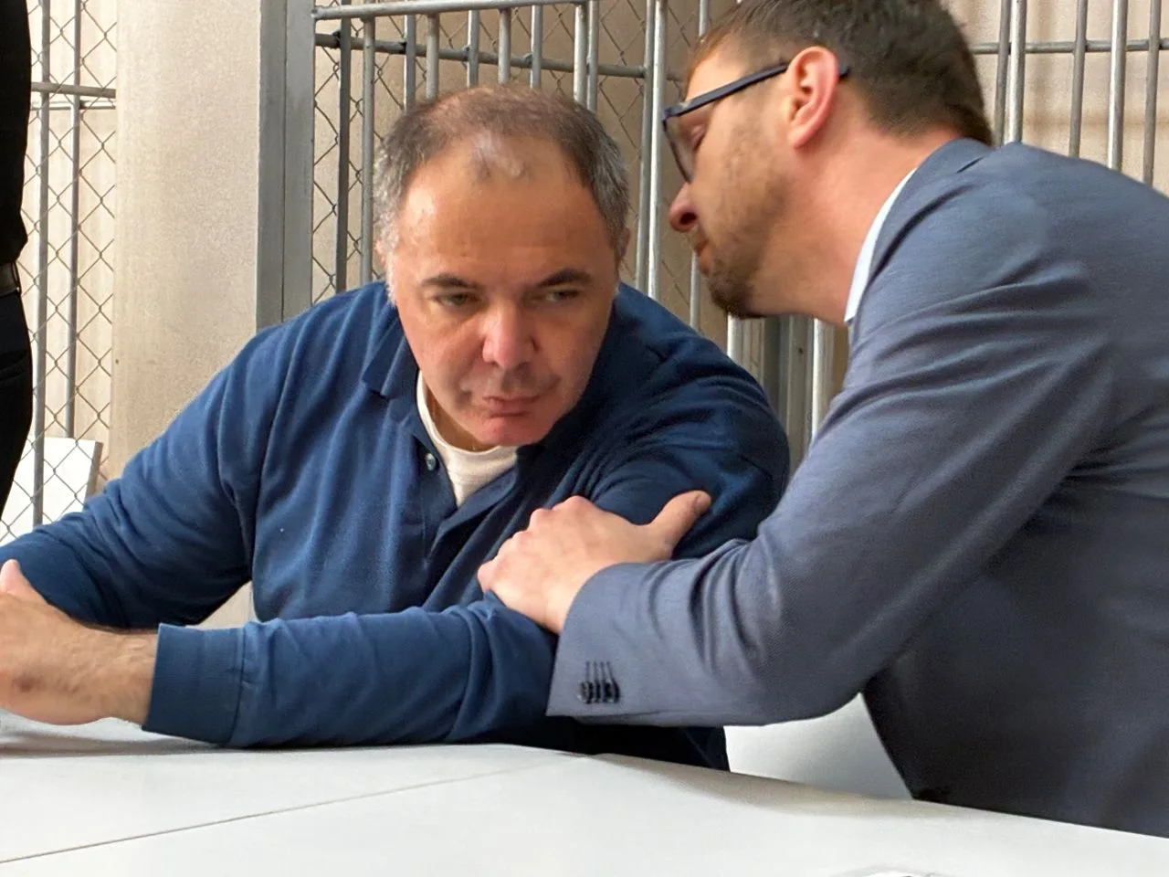 Экс-министр Александр Самбурский ждет оглашения приговора. Напомним, прокурор запросил ему 14 лет ст