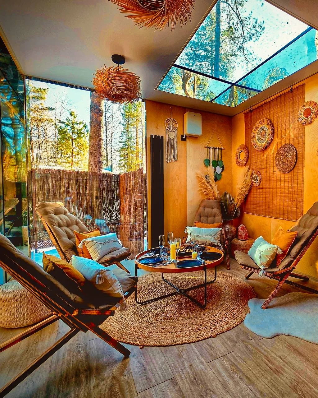 Добро пожаловать в GEOMETRIKA•lounge hotel — место отдыха в геометрическом стиле в окружении природы