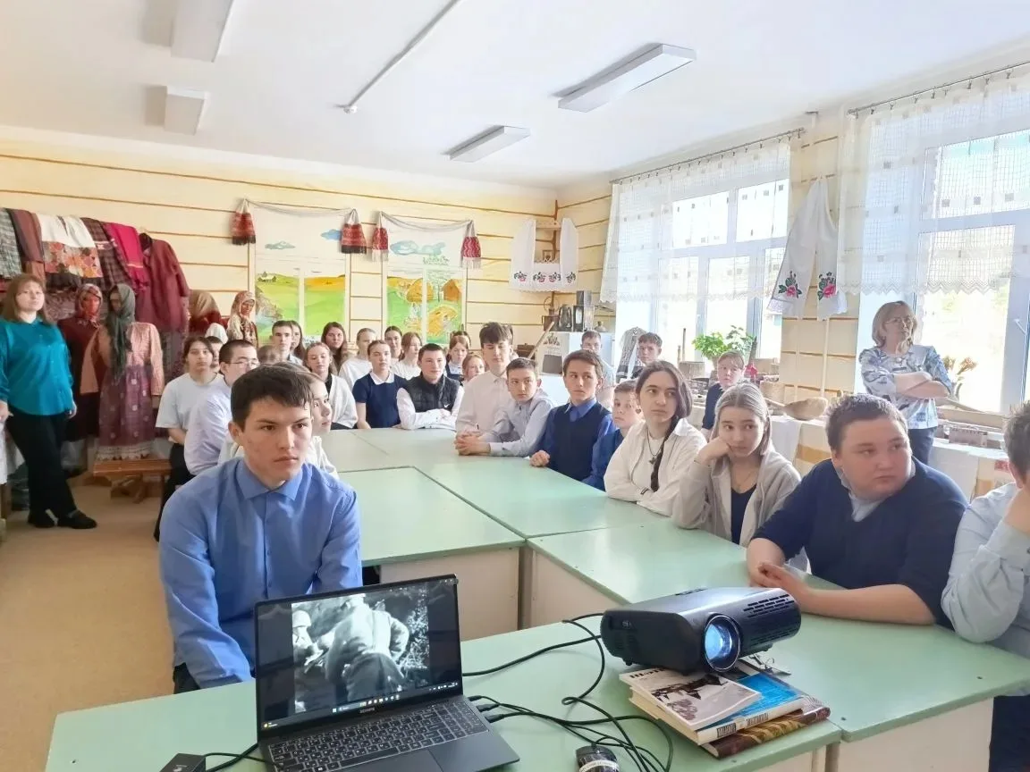 В рамках Дня единых действий, посвященного памяти жертв геноцида советского народа наци...