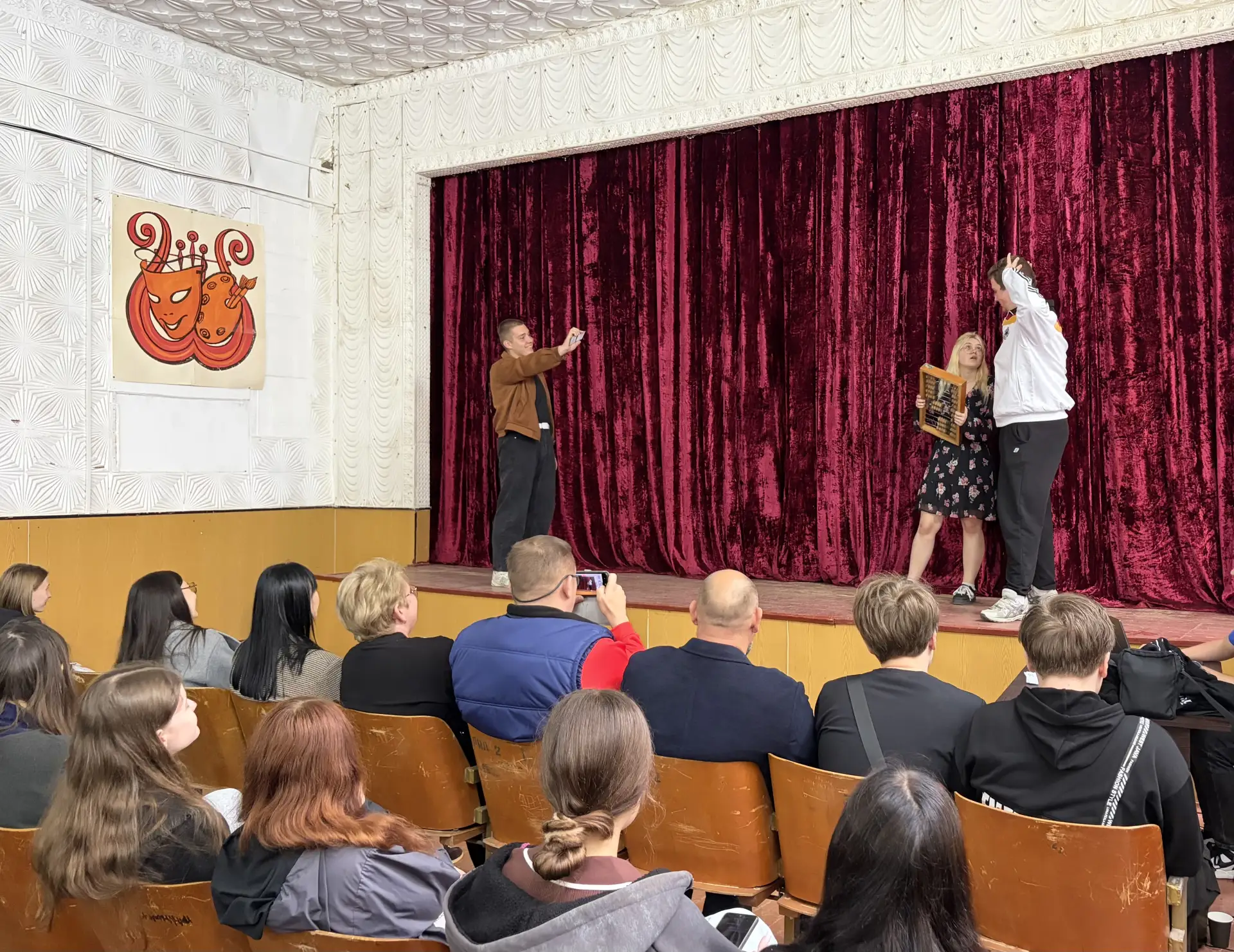 🌾ХАУ на волне юмора: «Село в селе» и «Усы агронома» на сцене!  📌В Херсонском аграрном университете я