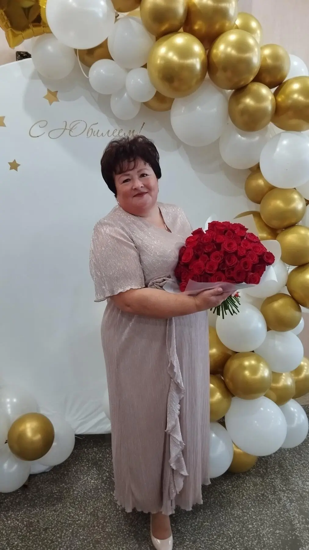 Поздравляем директора Районного дома культуры с Днем Рождения!