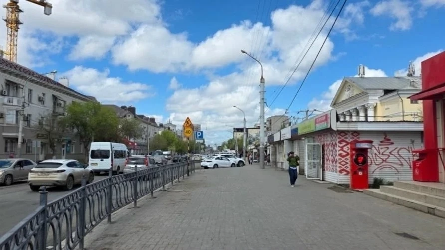 ⚖️Суд обязал снести торговые павильоны в астраханском Жилгородке