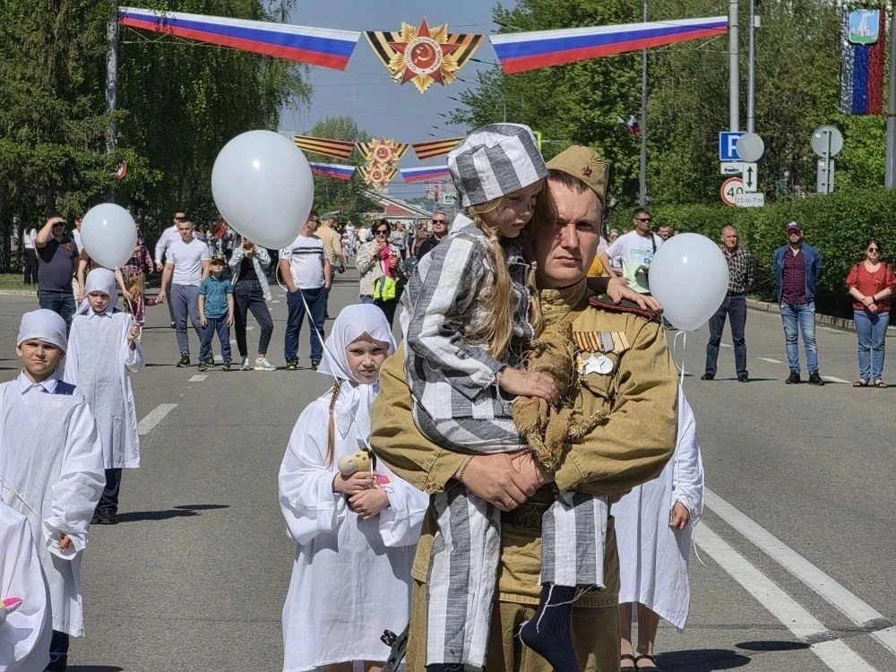 🎉В честь Дня Победы образовательные организации Барнаула присоединились к праздничным мероприятиям  
