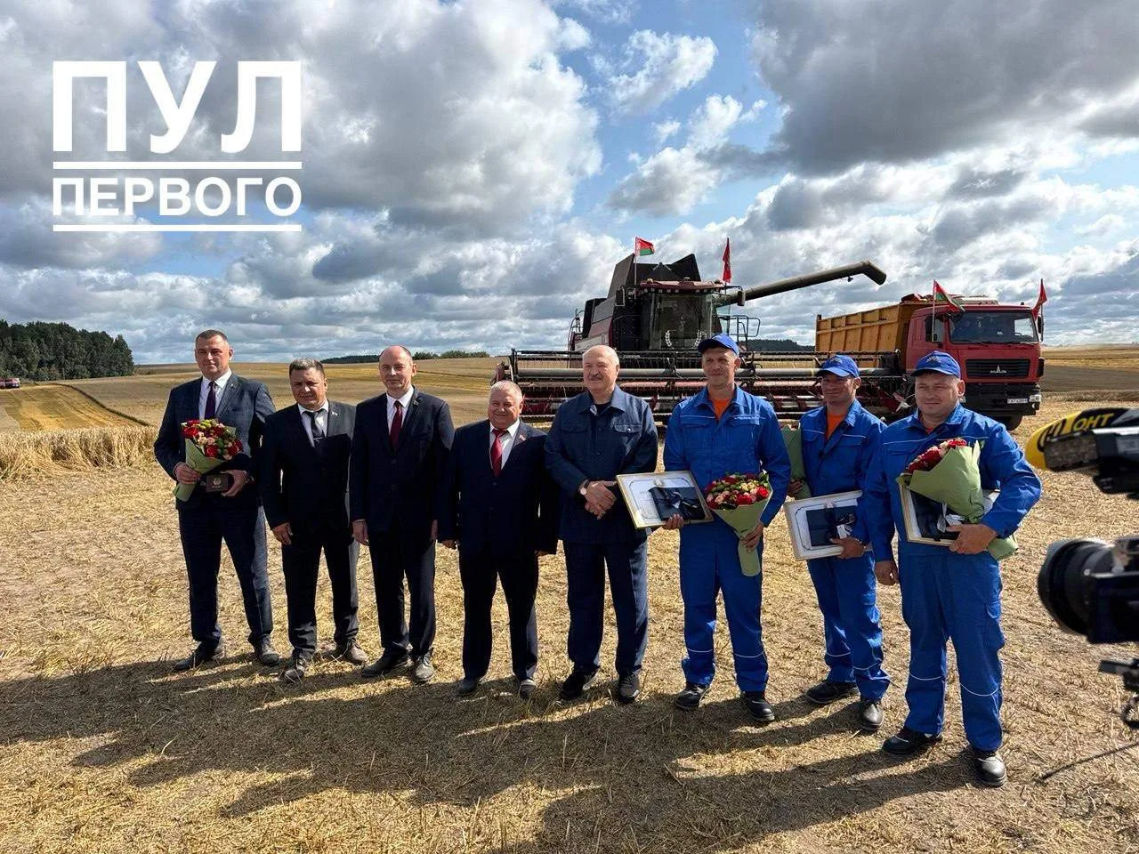 🗞️ Здаецца, мы ведаем, якое фота заўтра будзе на першых палосах газет!