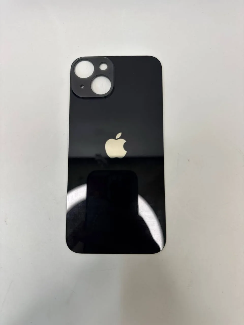 Задняя крышка iPhone 14