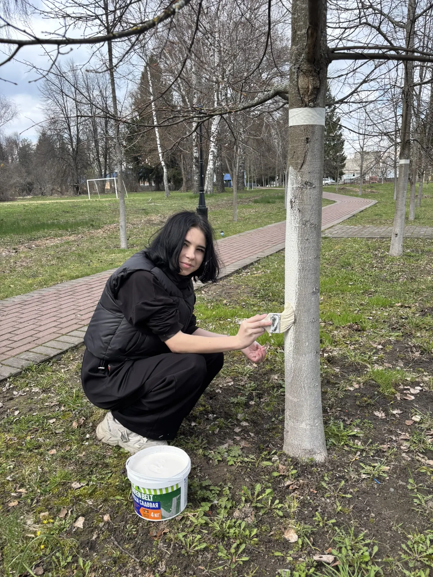 🌳♻️Пришла долгожданная весна. Учащиеся и работники школы продолжают благоустраивать, у...