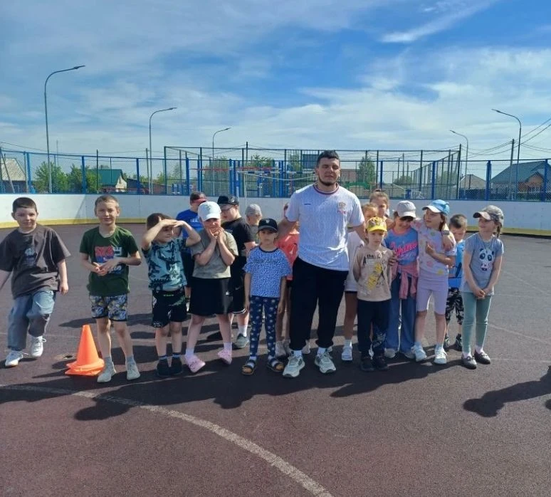 ⛹ВТОРОЙ ДЕНЬ ЛАГЕРЯ «СОЛНЕЧНЫЙ» БЫЛ ПОСВЯЩЕН СПОРТУ И БЕЗОПАСНОСТИ