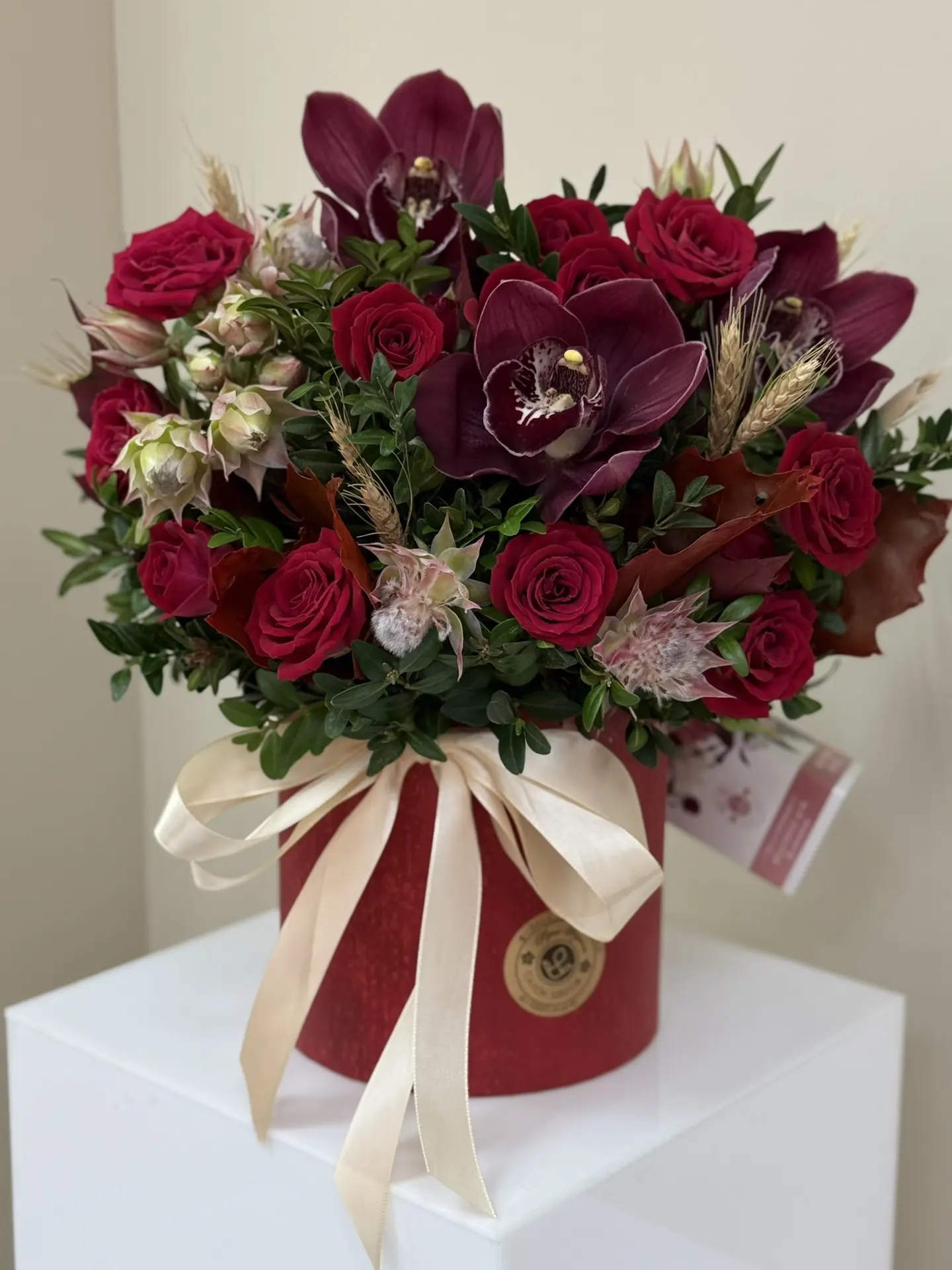 Яркая. Сочная. Невозможно не заметить. 🌺