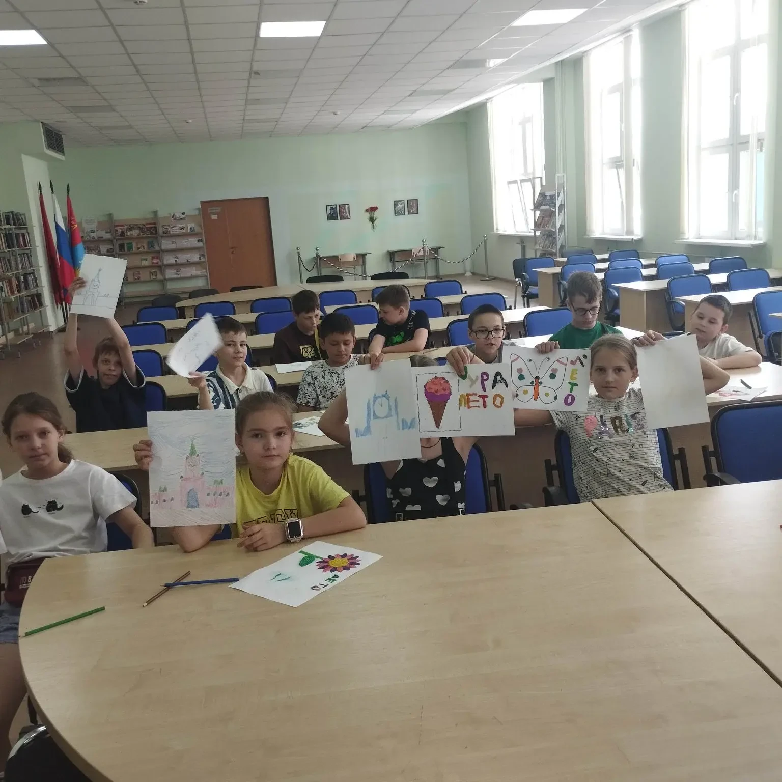🚦 Восьмой день в «Карандашах»: безопасные каникулы — это важно!
Вторая неделя лагеря началась бодро