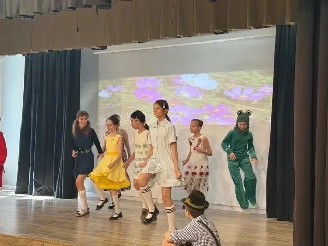 🎶 «Fruehlingskonzert»: Встречаем весну с музыкой! 🌸  24 марта в здании на Новинском бульваре прошёл 