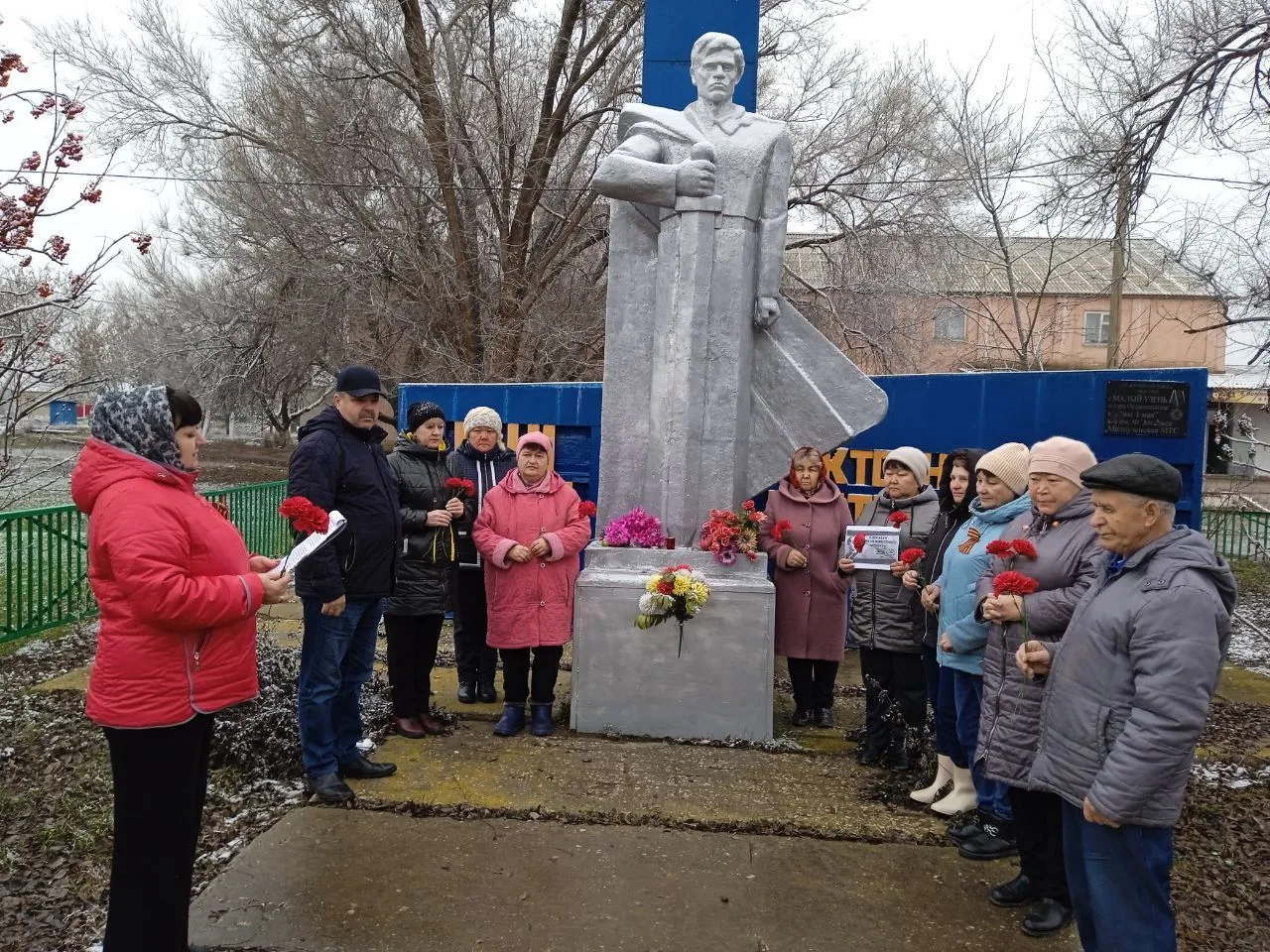 Сегодня принял участие в митинге " О павших за Родину память храня" Посвящённый дню неи...