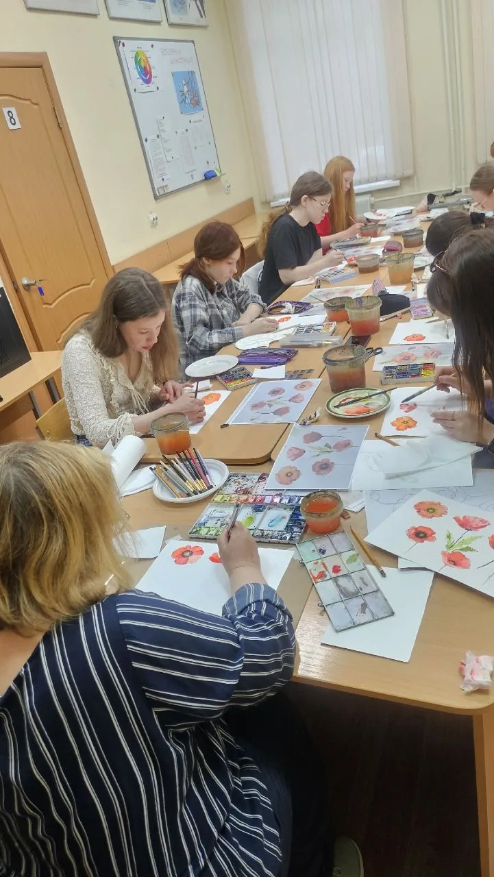 🎨Сегодня,  наш талантливый преподаватель КОСТЮНИНА НАТАЛЬЯ НИКОЛАЕВНА проводит мастер класс - обуча