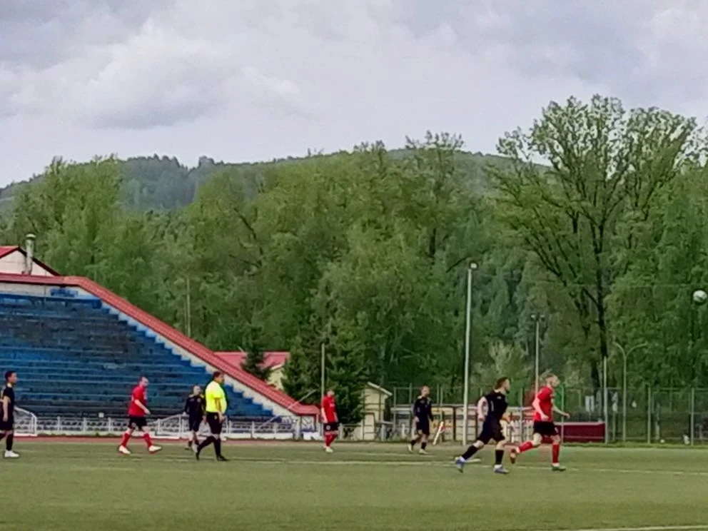 АО, Междуречье- Ленинск-Кузнецкий(Заря) счет 2:4