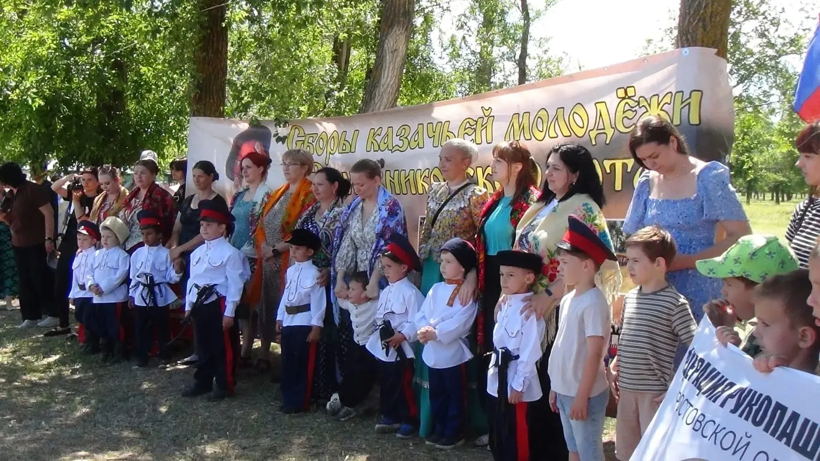 ✨Традиционный обряд «Посажения на конь» прошёл в станице Кутейниковской в рамках 17-х сборов казачье