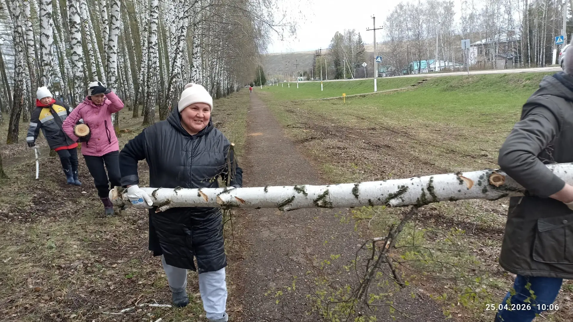 В целях обезопасить общественное пространство продолжаем наши регулярные субботники. Се...