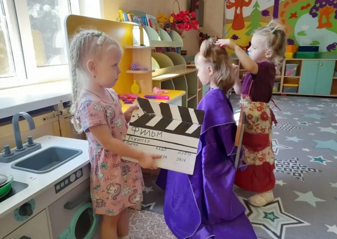 🎬🇷🇺 День российского кино в нашем детском саду! 🎞️✨