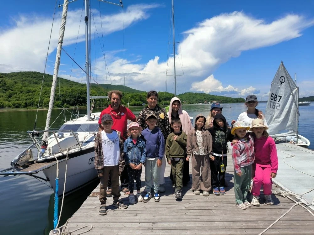 ⛵️Наши юные мореплаватели из пришкольного лагеря провели незабываемую неделю в Яхт-клубе «Алые Парус