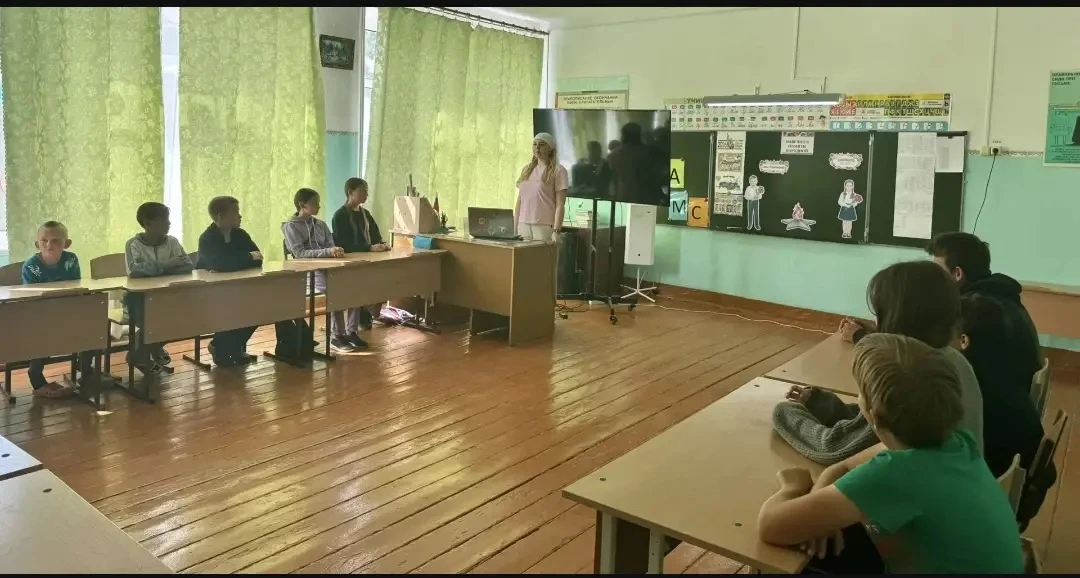 ⚡️ДЕНЬ ПАМЯТИ И СКОРБИ⚡️
Сегодня в нашем лагере "Планета Детства" были проведены мероприятия, посвящ