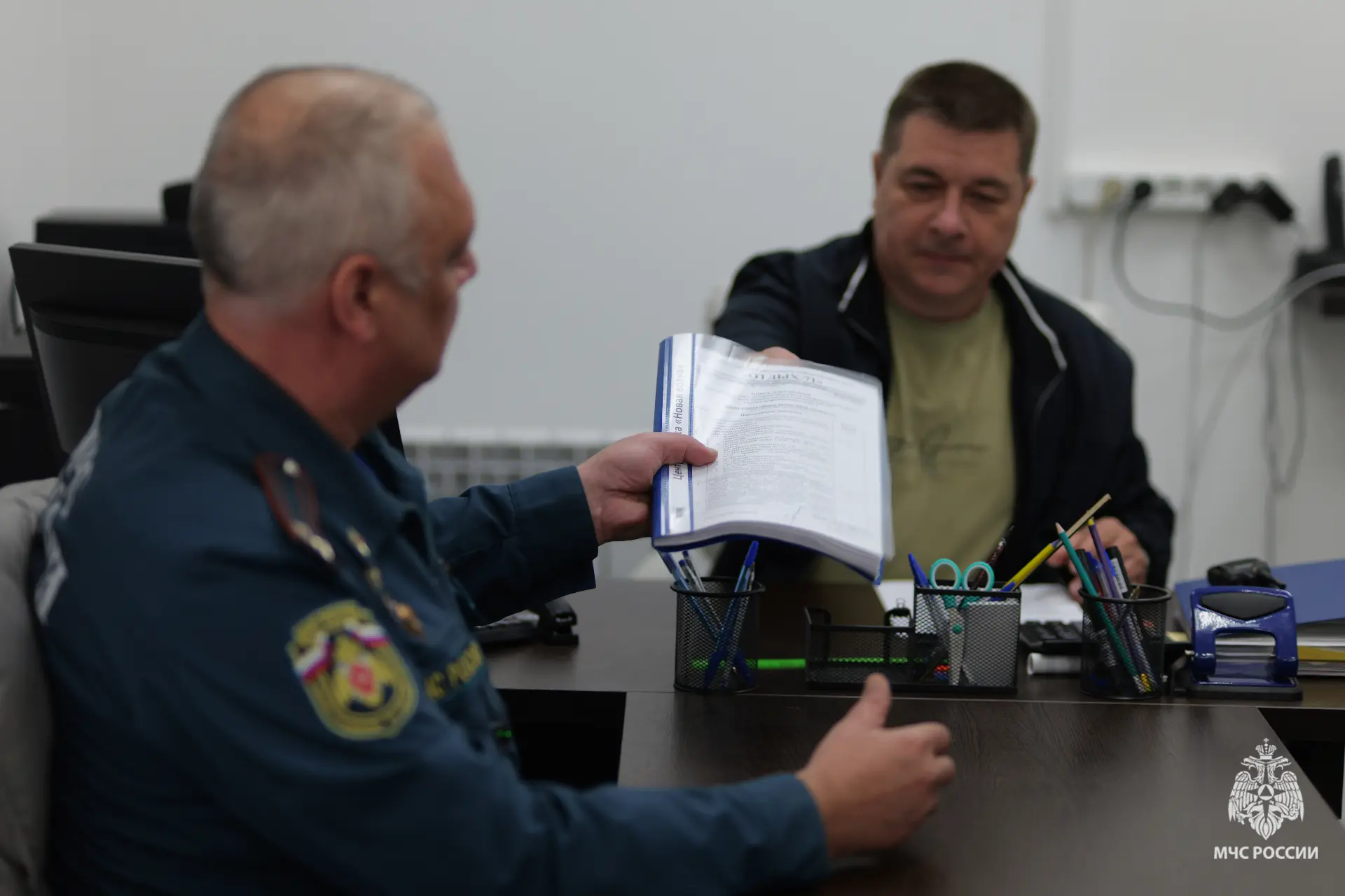 Сотрудники МЧС России провели обязательный профилактический визит в лагере «Новая волна»   В преддве