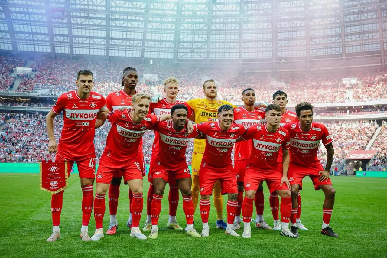 🏟️ Матч «Зенит» - «Спартак» начнётся в 19:30