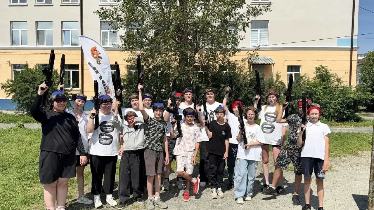 Сегодня, в день памяти 22 июня, наш лагерь встретил лазертаг — игру, которую наши ребята с нетерпени