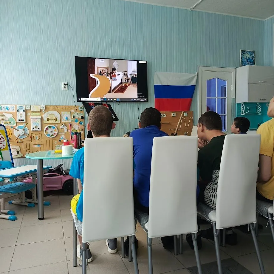 🎬 Путешествие в мир мультипликации: 90 лет «Союзмультфильму»!
Совсем недавно легендарная киностудия