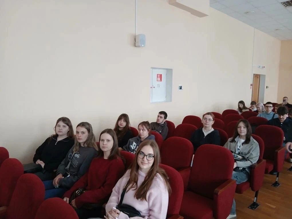 Дорога в космос 🌠  🛸 Студенты Многопрофильного колледжа ТГТУ,  группы КБУ251 и КТД251, посетили позн