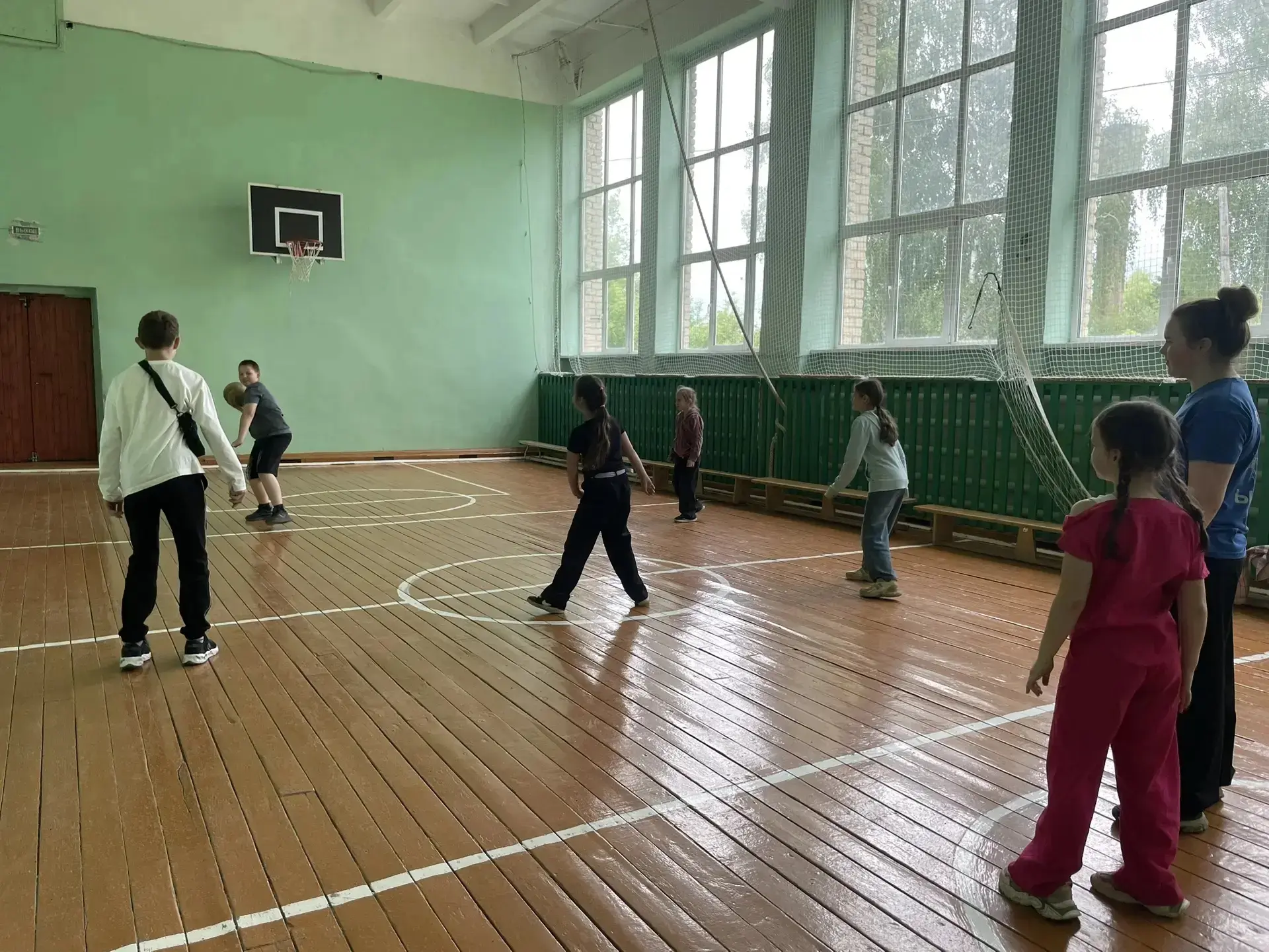 День спорта в школьном лагере - это активный день, направленный на развитие здорового о...