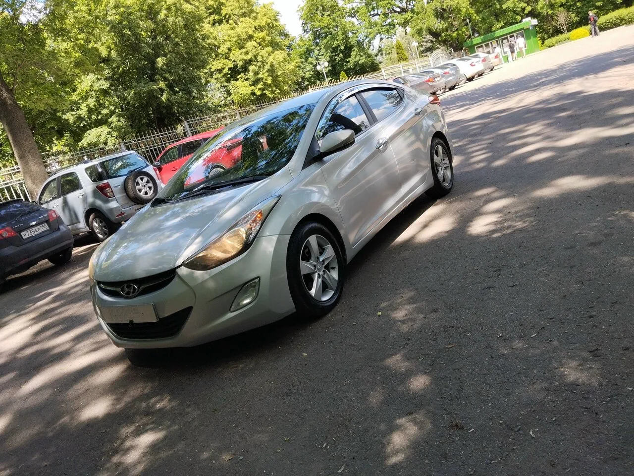 г.Макеевка!!! Продам Hyundai Elantrа 2011 г.в, АКПП / КЛИМАТ, объем 1.6 140 л.с, ТЕХОСМОТР ПРОЙДЕН!!