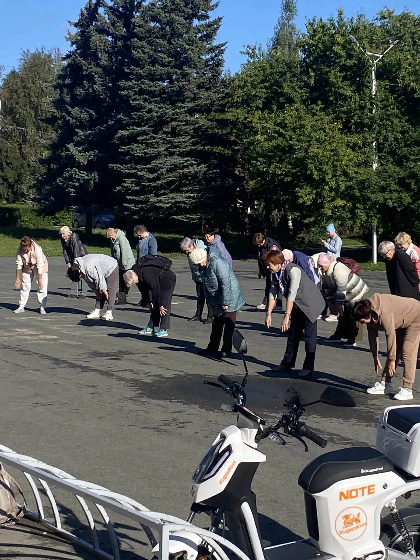 🏛️ В Сухом Логу торжественно открыли Месячник пенсионера!