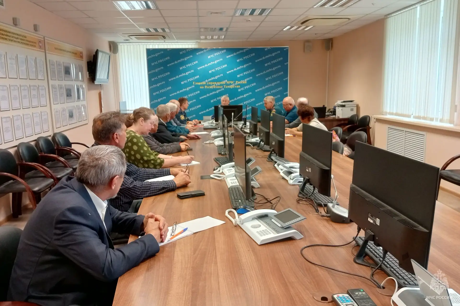 Три ветерана Главного управления МЧС РФ по Республике Татарстан и МЧС Республики Татарс...