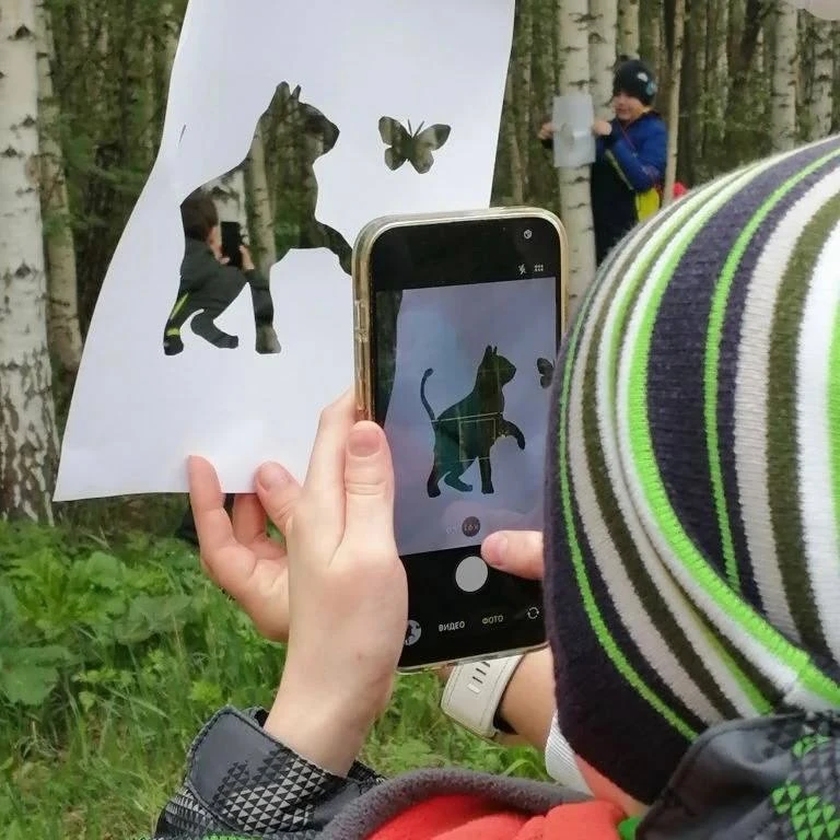 🌳 Творчество на свежем воздухе  Во 2 «А» классе прошёл внеклассный интегрированный урок, который объ