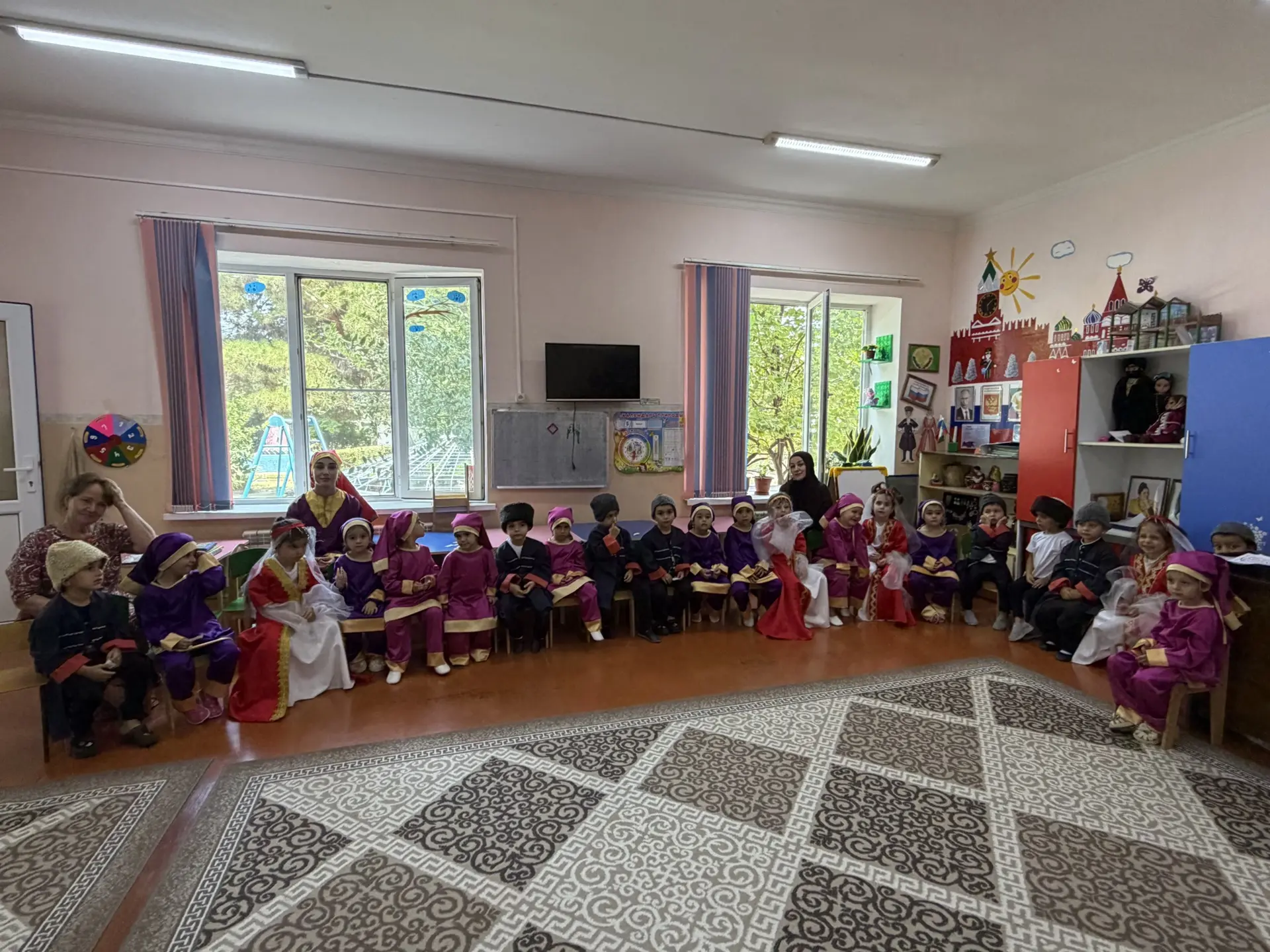 📚В рамках празднования Всероссийского дня фольклора специалисты работники МКУ «ЦБС» совместно с МКУ