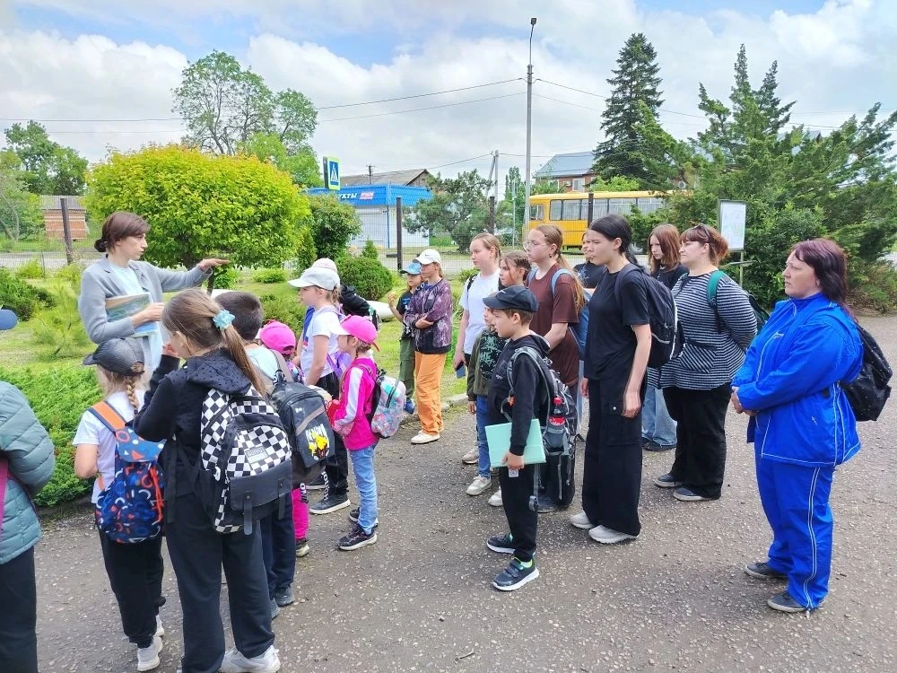 🌿 Знакомство с природой родного края: летнее приключение учащихся!