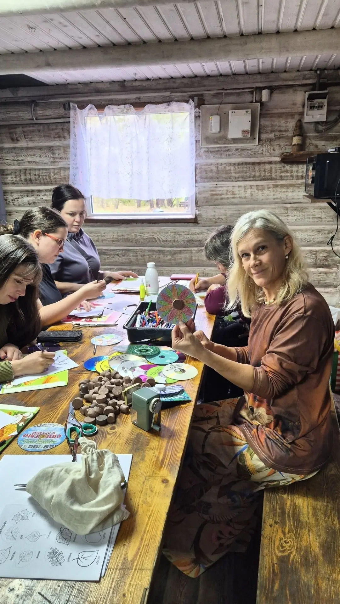 В рамках Недели туристско-краеведческого методического объединения педагог Горелова Еле...
