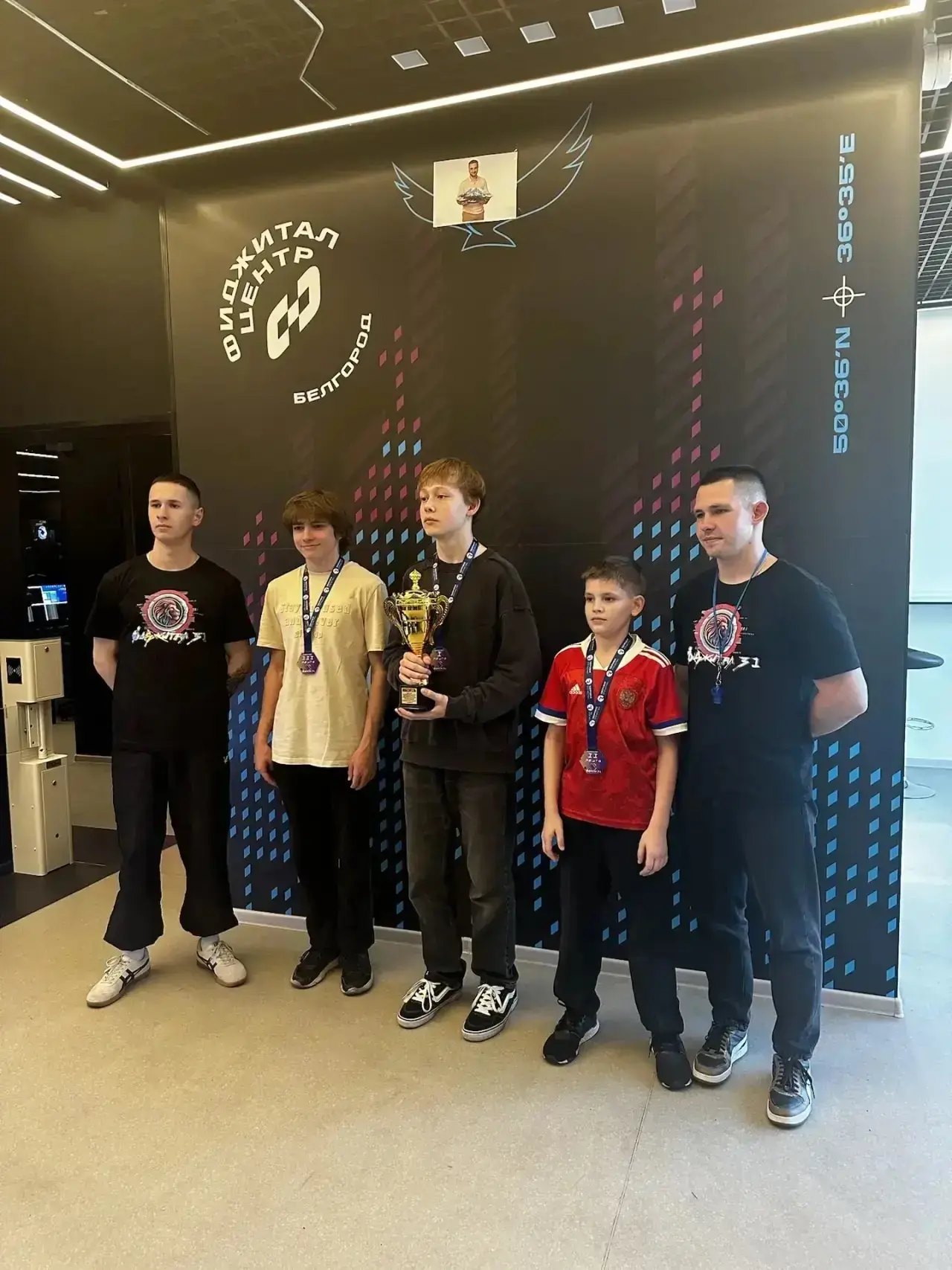 🎮 Серебро в фиджитале: наши ребята на пьедестале!  12 мая в Белгороде прошли соревнования для школьн