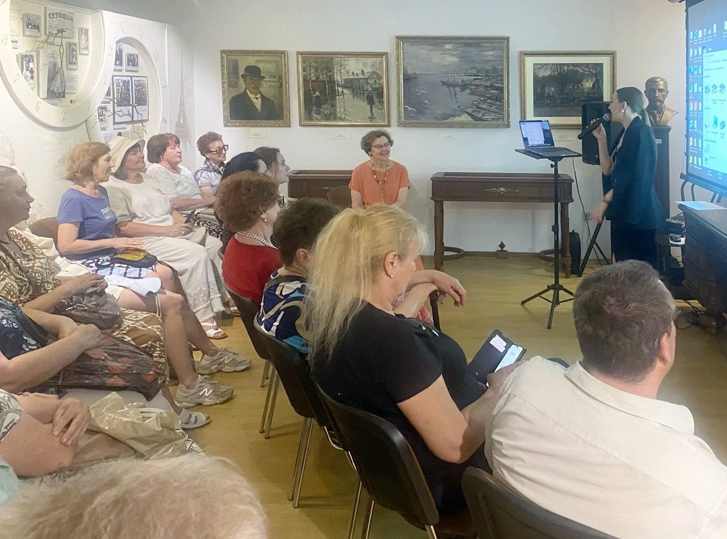 📚 В субботу в Музее И.А. Бунина состоялся атмосферный квартирник «Русский уголок Парижа», перенесши