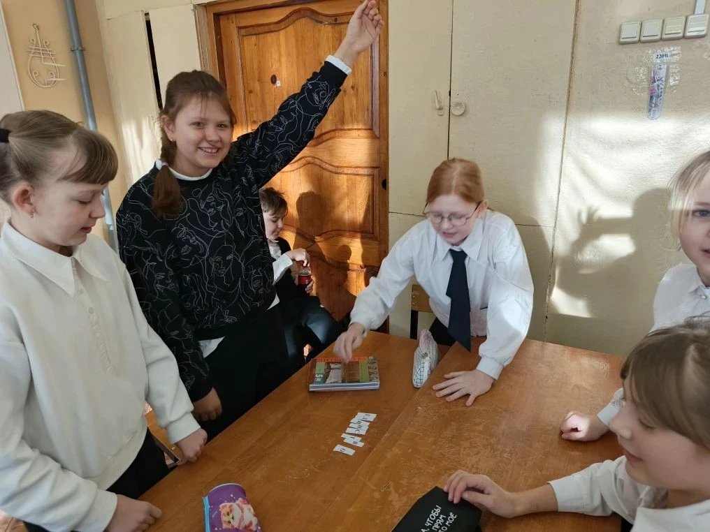 Метапредметную неделю, посвященную Году единства народов России, завершил День русского языка и лите
