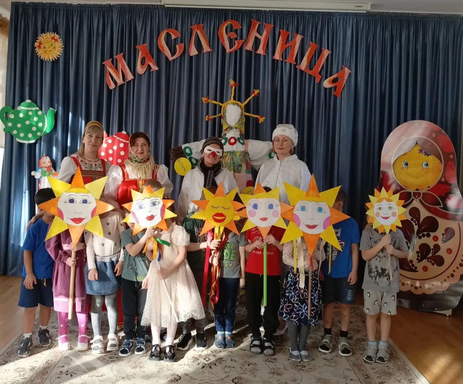 Веселый русский народный праздник «Масленица»🌞ежегодно проводится в нашем детском саду и давно стал 