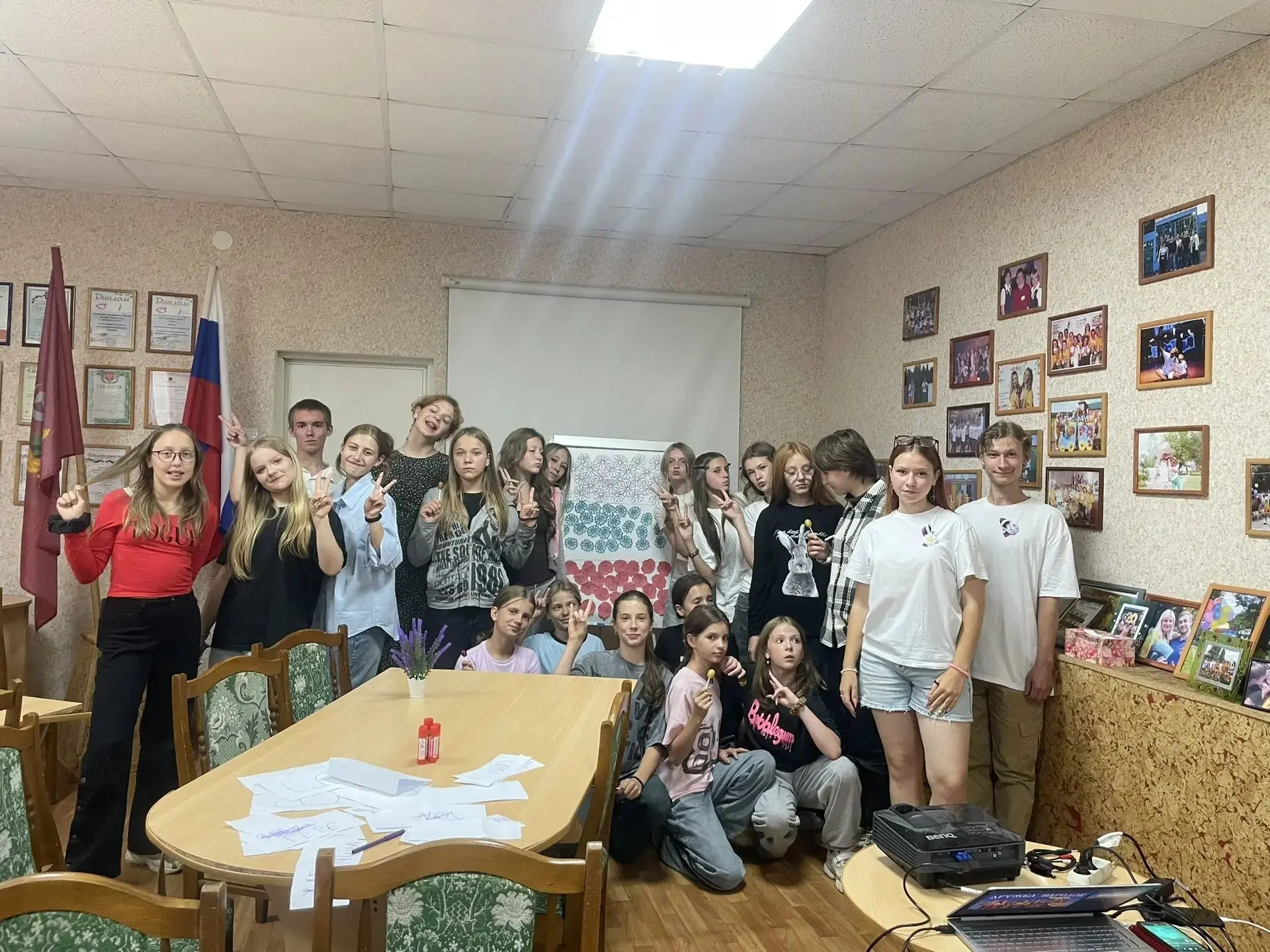 Студенты Брянского областного колледжа искусств провели интеллектуальную игру, посвящён...